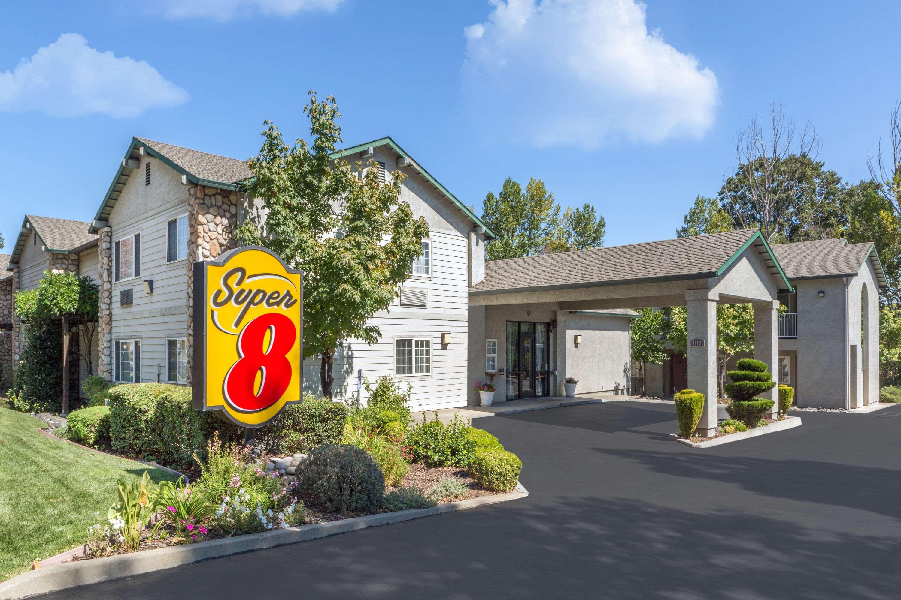 Creekside Inn & Suites Willits Exterior foto